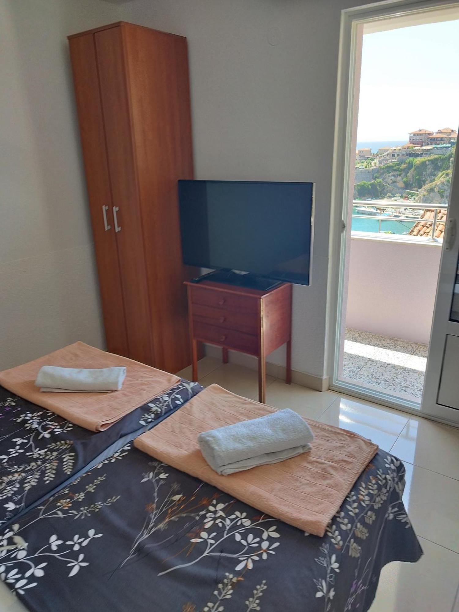 Apartments Djakonovic Ulcinj Bagian luar foto